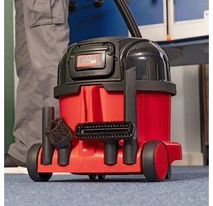 Numatic Henry Cordless Vac W/Battery