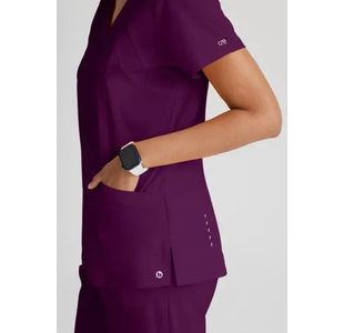 One Racer Scrub Top Wine Xs
