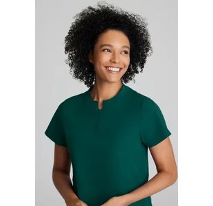 One Flux Scrub Top Hunt Grn L