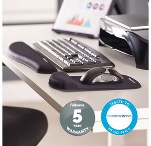 Fellowes Plush Touch Mousepad Black