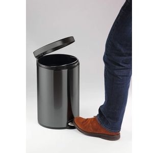 Durable Pedal Bin Metal Rnd 5L Cha