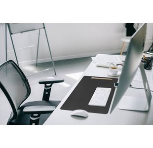 Durable Desk Mat 530X400Mm Pp Black