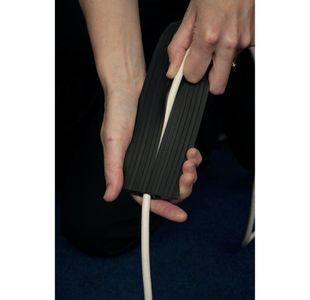 Dline Flr Cbl Cvr C/W Connectors Blk