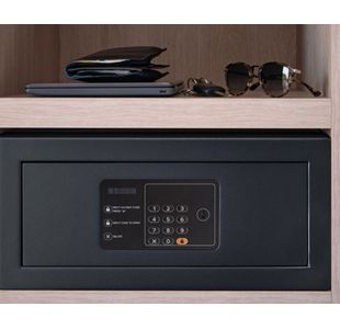 Westminster Digital Laptop Safe Blk