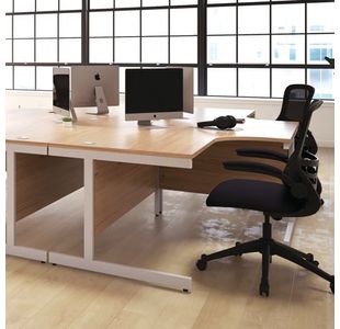 First Rect Desk 1600 Nova Oak/White
