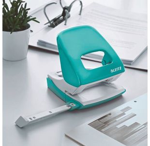 Leitz Wow Office Hle Punch Ice Blue