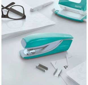 Leitz Wow Office Stapler Ice Blu