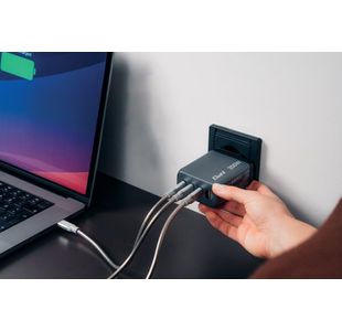 Verbatim Gan 200W 4 Port Charger